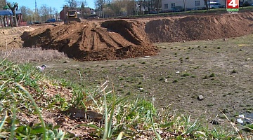 <b>Новости Гродно. 10.04.2020</b>. Пруд на Репина засыпают песком